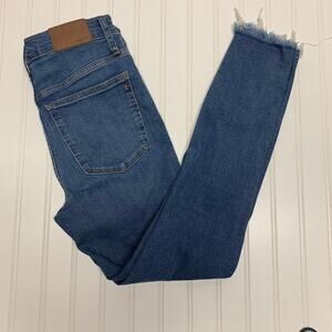 Madewell 10" High Rise Skinny Jean Raw Hem Sz 27